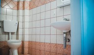 eftihia vila kupatilo paralia aquatravel-1200x700